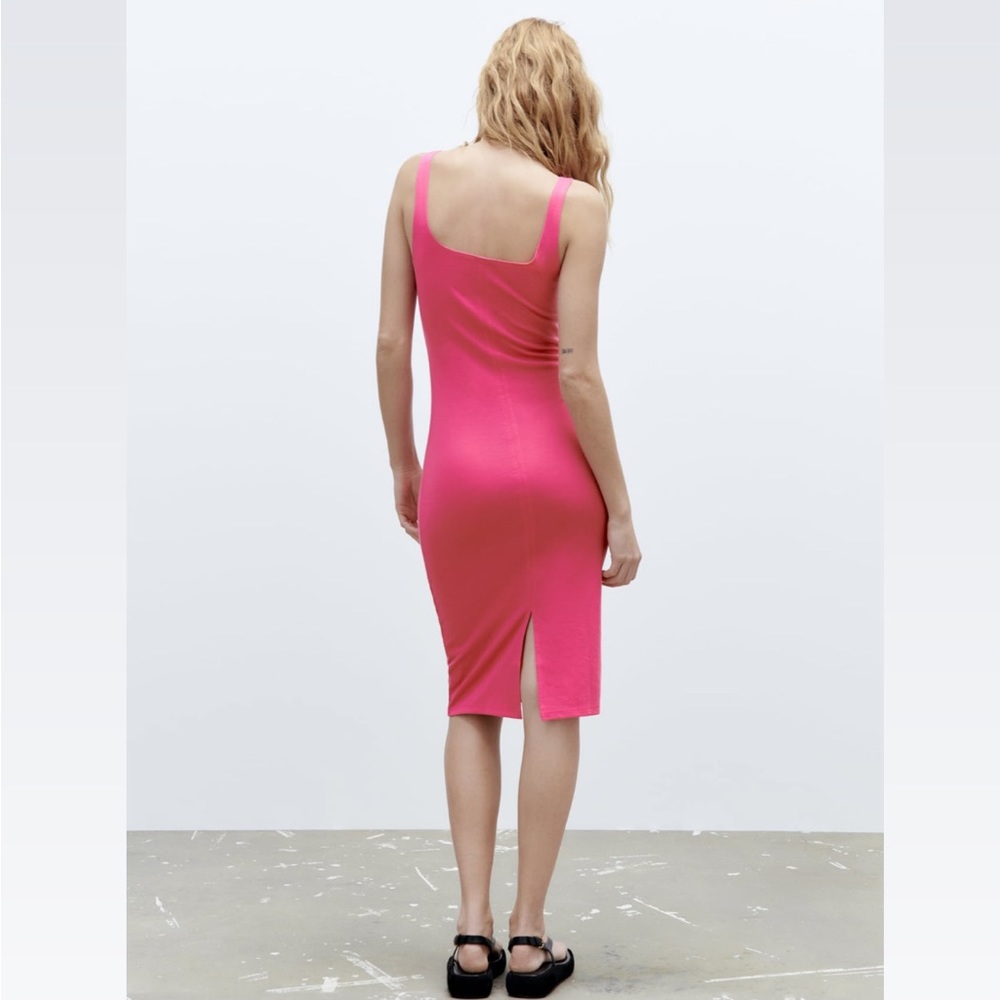 Fitted midi Zara dress